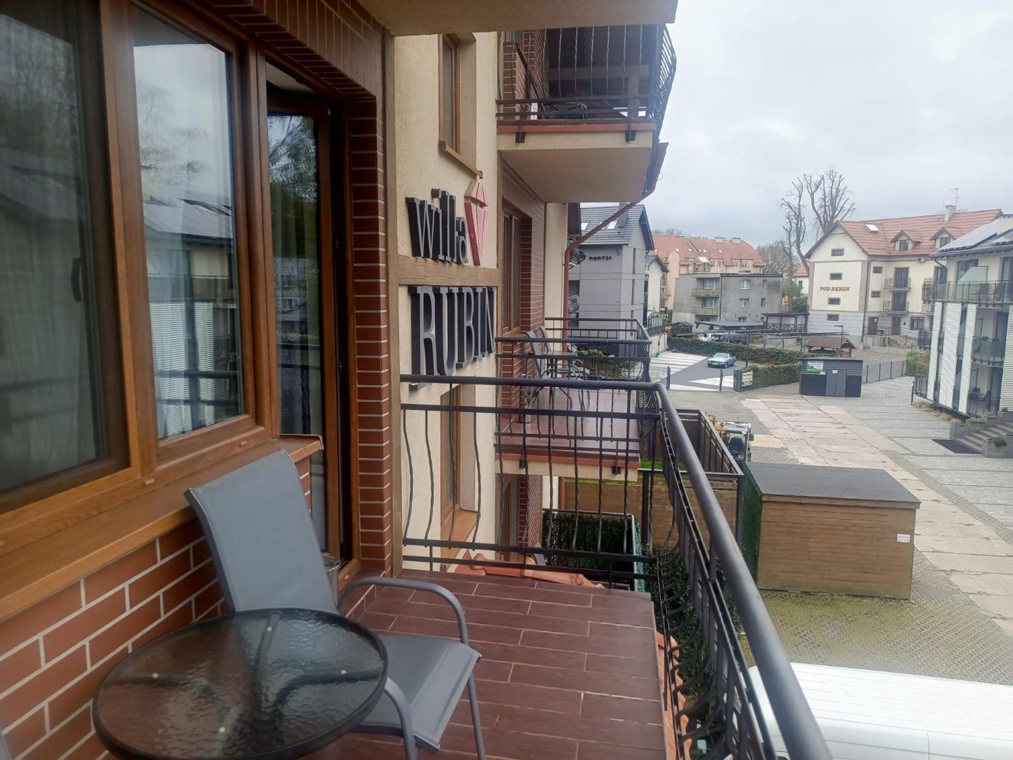 Willa Rubin Nadmorskie Apartamenty Криниця-Морська Екстер'єр фото